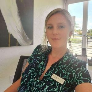 Meet your Posher, Elisabeth